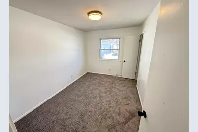 8707 W Petersik St, Milwaukee, WI 53224 - Photo 8
