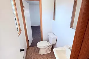 8707 W Petersik St, Milwaukee, WI 53224 - Photo 10