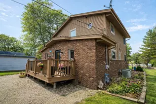 8508 Fox River Rd, Racine, WI 53185 - Photo 22