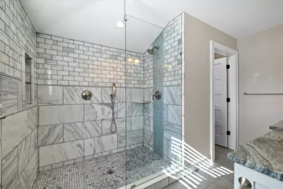 5815 N Shoreland Ave, Whitefish Bay, WI 53217 - Photo 16