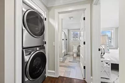 5815 N Shoreland Ave, Whitefish Bay, WI 53217 - Photo 22