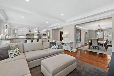 5815 N Shoreland Ave, Whitefish Bay, WI 53217 - Photo 10