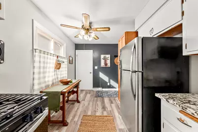 2863 S 34th St, Milwaukee, WI 53215 - Photo 14