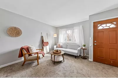 2863 S 34th St, Milwaukee, WI 53215 - Photo 10