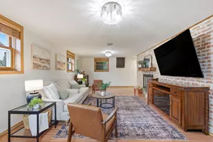 N75W7085 Linden St, Cedarburg, WI 53012 - Photo 26