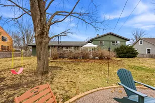 N75W7085 Linden St, Cedarburg, WI 53012 - Photo 30