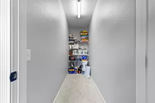 2720 Northview Rd, Waukesha, WI 53188 - Photo 8