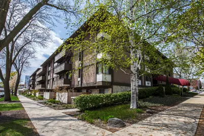 2025 E Greenwich Ave #219, Milwaukee, WI 53211 - Photo 24