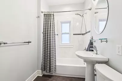 1425 E Russell Ave, Milwaukee, WI 53207 - Photo 20