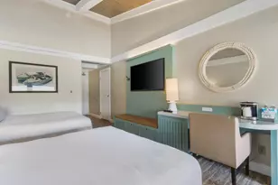 269 Fontana Blvd, Fontana, WI 53125 - Photo 6