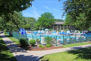 269 Fontana Blvd, Fontana, WI 53125 - Photo 6