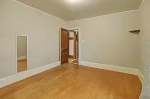 929 S 56th St, West Allis, WI 53214 - Photo 16