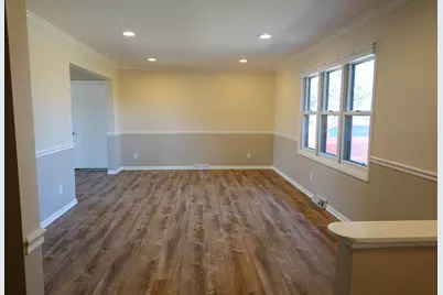 715  Torrey Pines Dr, Twin Lakes, WI 53181 - Photo 8