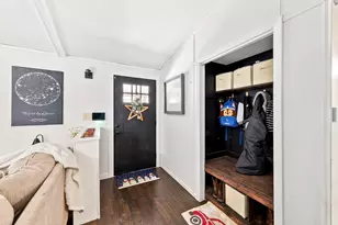 5725 Charles St, Racine, WI 53402 - Photo 8