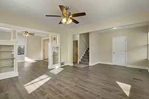 934 Cleveland Ave, Racine, WI 53405 - Photo 4