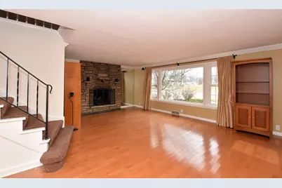 7200 W Locust St, Milwaukee, WI 53210 - Photo 2