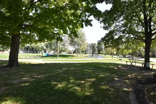 7200 W Locust St, Milwaukee, WI 53210 - Photo 46