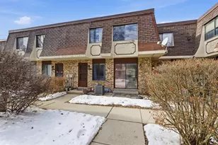 6113 W Calumet Rd, Milwaukee, WI 53223 - Photo 28