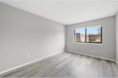 6113 W Calumet Rd, Milwaukee, WI 53223 - Photo 18