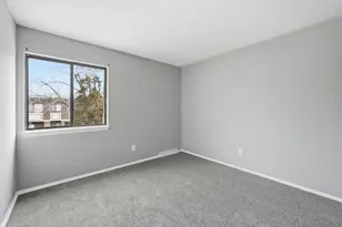 6113 W Calumet Rd, Milwaukee, WI 53223 - Photo 16