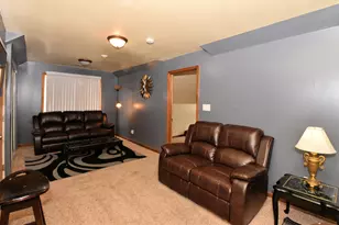 4040 N 11th St, Milwaukee, WI 53209 - Photo 18