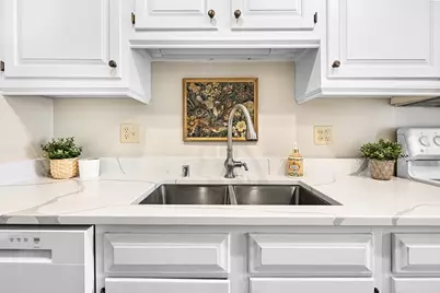 12980 W Bluemound Rd #108, Elm Grove, WI 53122 - Photo 18