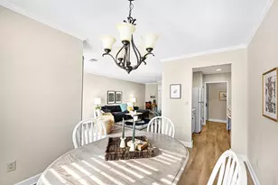 12980 W Bluemound Rd, Elm Grove, WI 53122 - Photo 14