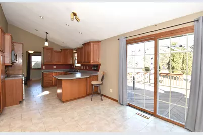 2940  Woodland Ct, Richfield, WI 53017 - Photo 10