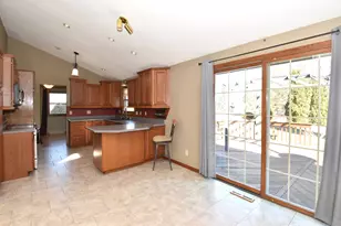 2940 Woodland Ct, Richfield, WI 53017 - Photo 10