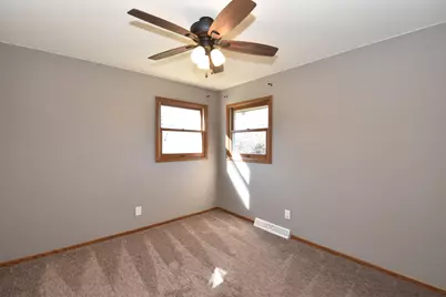 2940  Woodland Ct, Richfield, WI 53017 - Photo 28