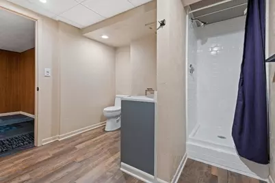 3251 N 94th St, Milwaukee, WI 53222 - Photo 20