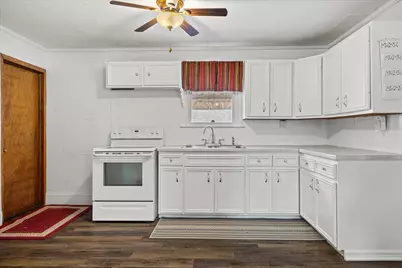 3928 E Birchwood Ave, Cudahy, WI 53110 - Photo 10