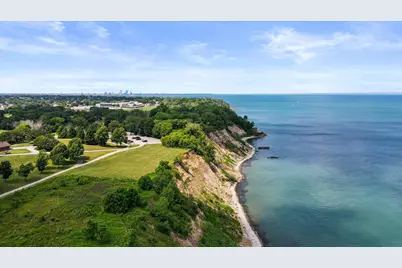 3928 E Birchwood Ave, Cudahy, WI 53110 - Photo 34