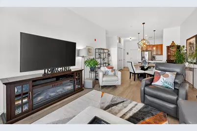 3930 S Lake Dr #511, Saint Francis, WI 53235 - Photo 12