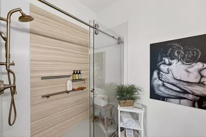 3930 S Lake Dr #511, Saint Francis, WI 53235 - Photo 24