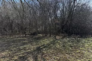 6183 S 40th St, Greenfield, WI 53221 - Photo 54