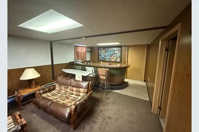 819  24th St, Two Rivers, WI 54241 - Photo 16