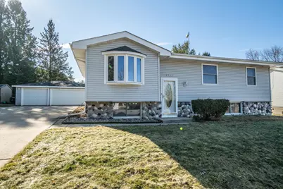 1511  Roosevelt Dr, West Bend, WI 53090 - Photo 1