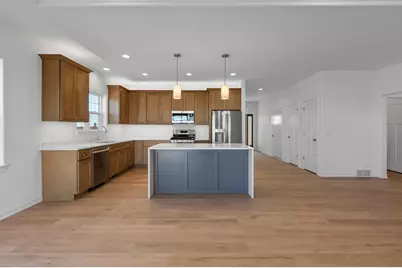 112  Luxembourg Brotherhood Blvd, Belgium, WI 53004 - Photo 8