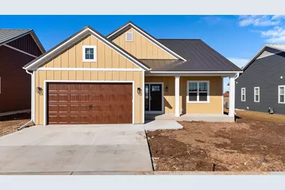 112  Luxembourg Brotherhood Blvd, Belgium, WI 53004 - Photo 2