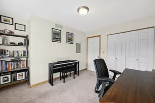 2418 Fox River Pkwy, Waukesha, WI 53189 - Photo 20