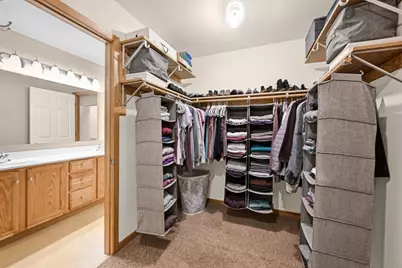 2418  Fox River Pkwy #I, Waukesha, WI 53189 - Photo 16