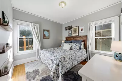 8223  Portland Ave, Wauwatosa, WI 53213 - Photo 14