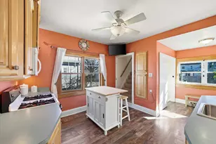 8223 Portland Ave, Wauwatosa, WI 53213 - Photo 8