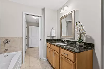 102 N Water St #511, Milwaukee, WI 53202 - Photo 20