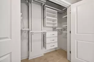 102 N Water St, Milwaukee, WI 53202 - Photo 18