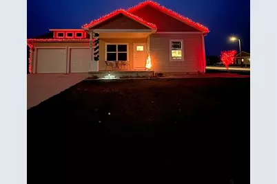 940  Quail Run, Lomira, WI 53048 - Photo 1