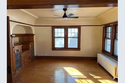 4852 N 37th St, Milwaukee, WI 53209 - Photo 2