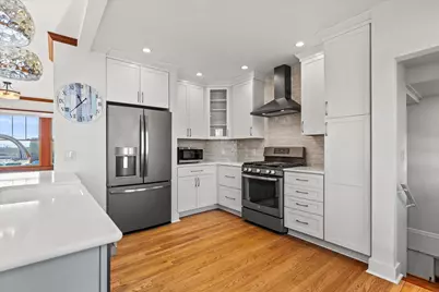 N7243 N Crystal Lake Rd, Beaver Dam, WI 53916 - Photo 8