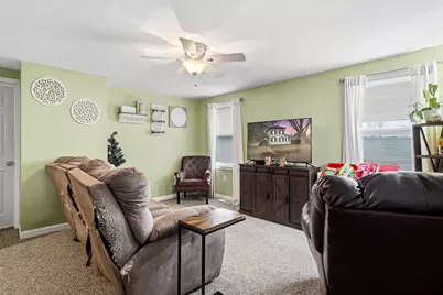 222  Lincoln Ave, West Salem, WI 54669 - Photo 4